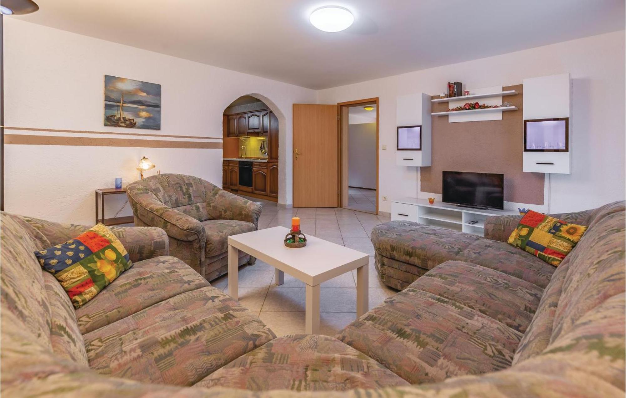 3 Bedroom Awesome Apartment In Pavicini 외부 사진
